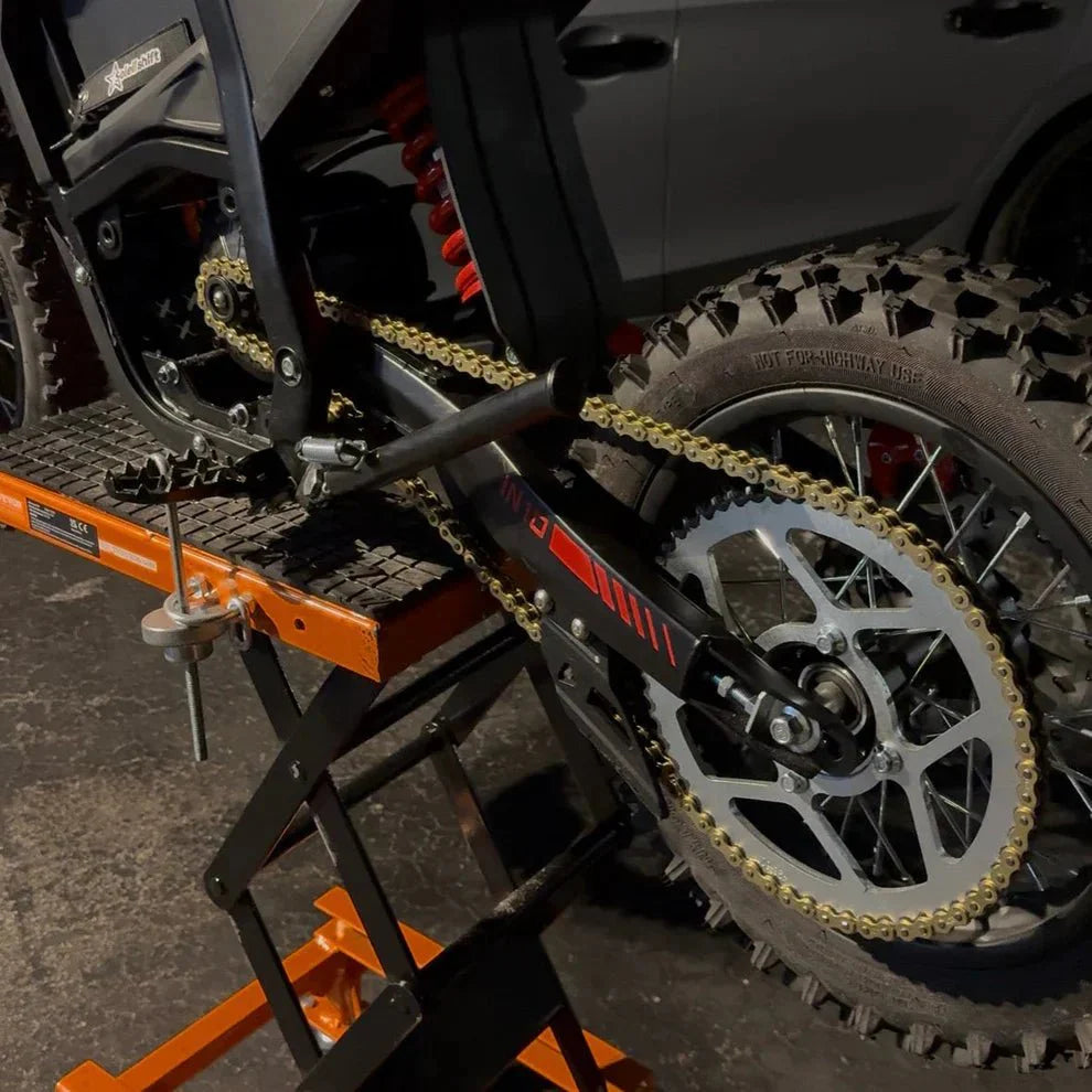 yozma tuttio and heybike gold chain